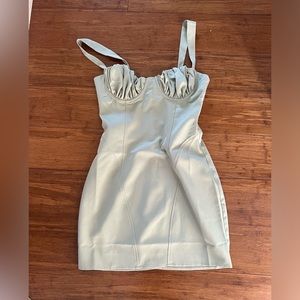 NWT princess polly dress